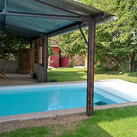 Maison De Famille Entiere, 4 Chambres, 10 Couchages, Piscine Selon Periode