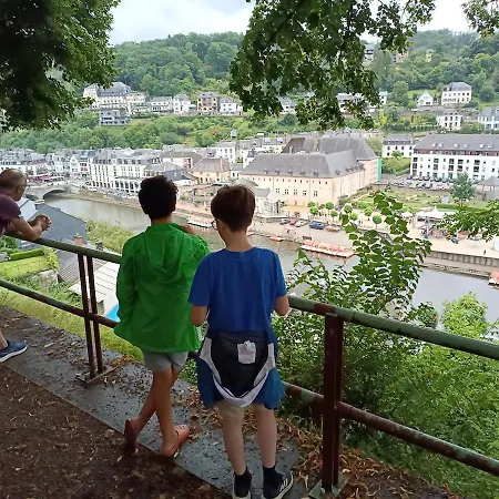 Maison De Famille Entiere, 4 Chambres, 10 Couchages, Piscine Selon Periode Feriehus