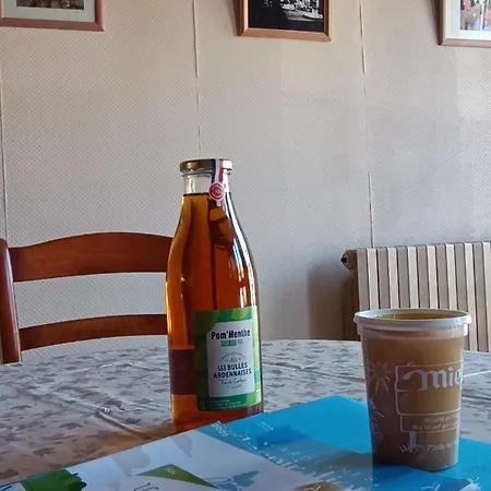 Maison De Famille Entiere, 4 Chambres, 10 Couchages, Piscine Selon Periode Le Chesne (Ardennes)