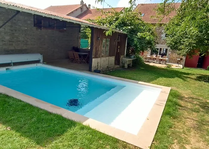 Maison De Famille Entiere, 4 Chambres, 10 Couchages, Piscine Selon Periode Feriehus *
