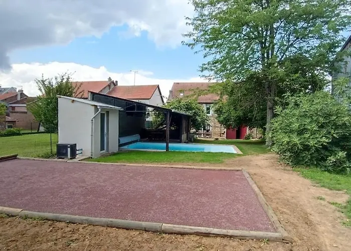 Maison De Famille Entiere, 4 Chambres, 10 Couchages, Piscine Selon Periode